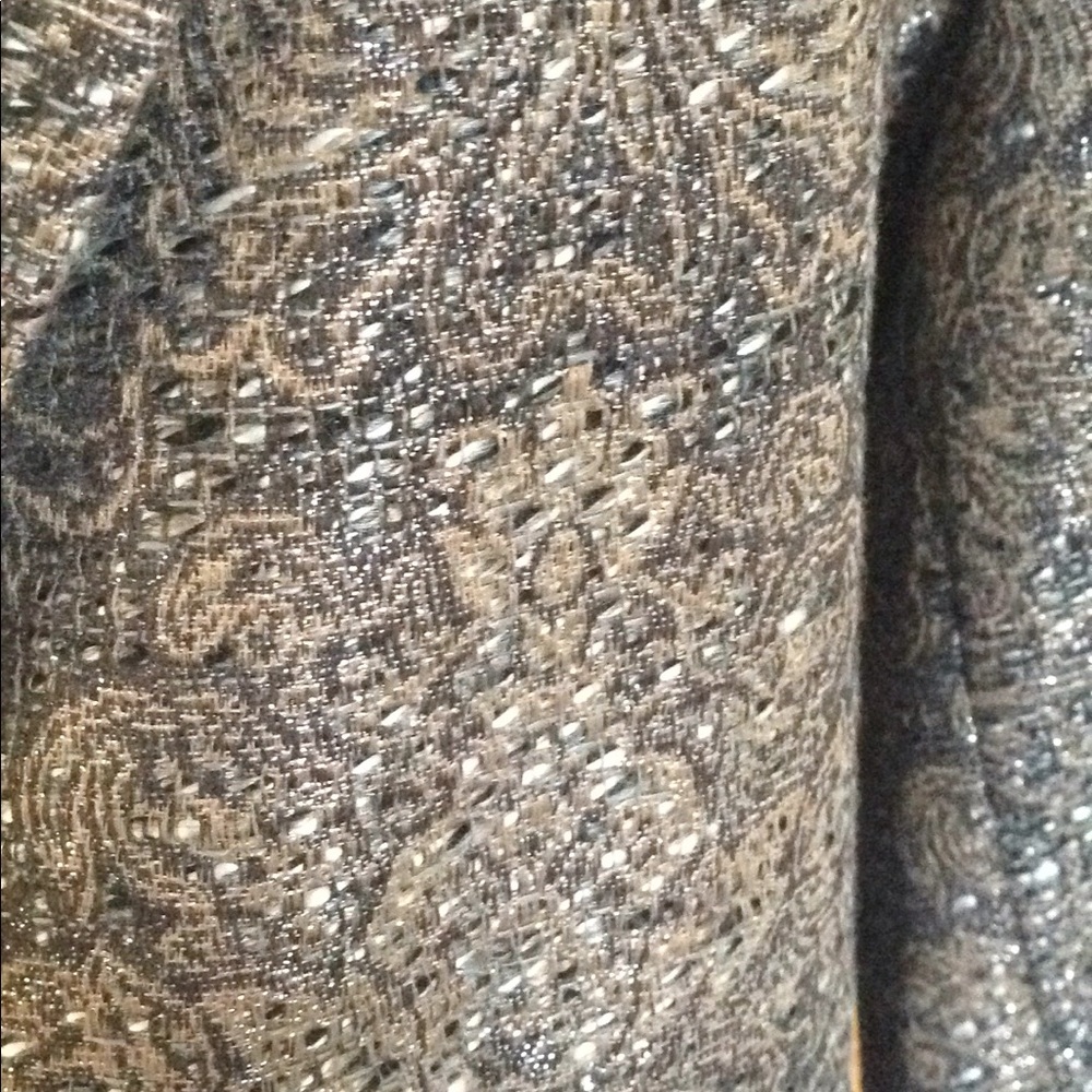 Blazer - Picture 2 of 4
